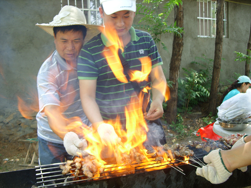 2011-农家乐团建